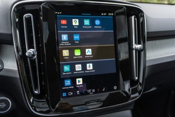 Volvo XC40 Crossover Facelifting 2.0 B4 197KM 2024 Volvo XC 40 B4 197 KM Ultra Dark Mild Hybrid, zdjęcie 26