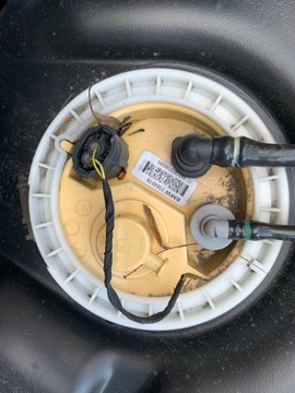 BMW F16 F15 NÁDRŽ PALIVA ČERPADLO DIESEL 7164253