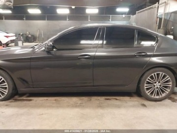 BMW Seria 5 G30-G31 2019 BMW Seria 5 2019 BMW 530I XDRIVE 2.0 Benzyna 248KM, zdjęcie 7