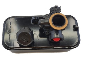 ТОПЛИВНЫЙ БАК BRIGGS&STRATTON CLASSIC КАРБЮРАТОР