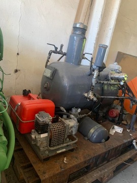 АСФАЛЬТОРАСПЫЛИТЕЛЬ * WEBASTO С ПОДОГРЕВОМ * КОМПРЕССОР