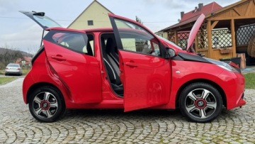 Toyota Aygo II Hatchback 5d 1.0 VVT-i 69KM 2014 Toyota Aygo 1.0 Benz. 70KM - 5Drzwi, MODEL 2015!, zdjęcie 10