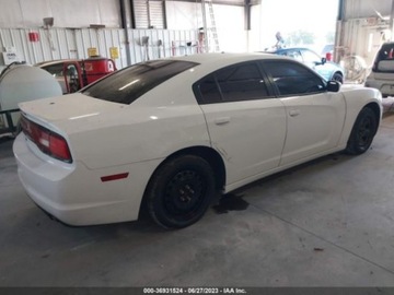 Dodge Charger V 2014 Dodge Charger 2014 Dodge Charger 4dr Sdn Police RWD 5.7 Benzyna 370KM, zdjęcie 3