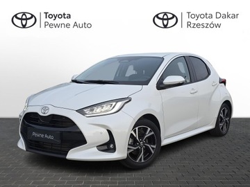 Toyota Yaris IV Hatchback 1.5 Hybrid Dynamic Force 116KM 2024 Toyota Yaris Hybrid 1.5 Style IV (2020-) Hybrid 1.