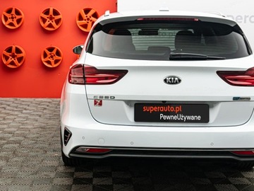 Kia Ceed III Kombi 1.6 CRDi 136KM 2021 KIA Cee&#039;d 1.6 CRDi SCR L Combi 136KM 2021, zdjęcie 26