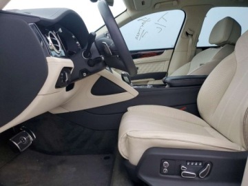 Bentley Bentayga 2022 Bentley Bentayga 2022 4.0 Benzyna 542KM, zdjęcie 7