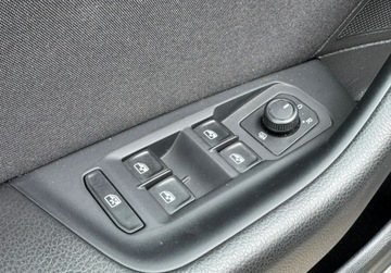 Volkswagen Passat B8 Variant Facelifting 2.0 TSI 190KM 2019 Volkswagen Passat 2.0 DSG 190KM Salon Polska Serwisy ASO FV23 2.0 Benzyna, zdjęcie 7