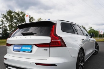 Volvo V60 II  Kombi 2.0 T4 190KM 2020 Volvo V60 T4 2.0, Salon Polska, Serwis ASO, zdjęcie 13