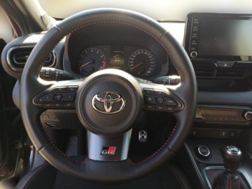 Toyota Yaris IV GR Hatchback 1.6 261KM 2022 Toyota Yaris GR 1.6 Dynamic III (2011-2019) Toyota, zdjęcie 15
