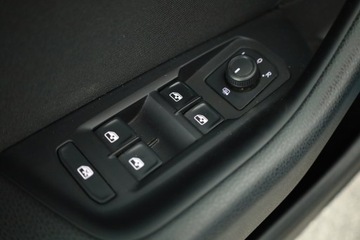 Volkswagen Passat B8 Variant Facelifting 2.0 TDI SCR 150KM 2021 VW Passat 2.0 TDI, Salon Polska, 1. Właściciel, zdjęcie 16