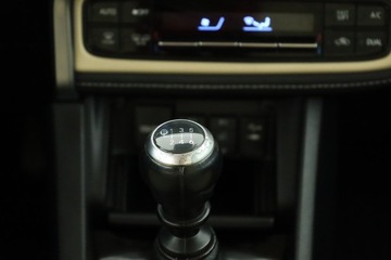 Toyota Corolla XI Sedan Facelifting 1,6 Valvematic 132KM 2017 Toyota Corolla 1.6 Valvematic, Salon Polska, zdjęcie 10