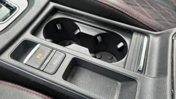 Skoda Octavia IV RS Kombi 2.0 TDI SCR 200KM 2022 Skoda Octavia Combi RS 2.0TDI 200KM Hak Panorama M, zdjęcie 36