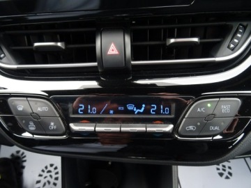 Toyota C-HR I Crossover 1.2L Turbo 116KM 2019 Toyota C-HR 1.2 T 116KM,Niski przebieg,Krajowy, zdjęcie 12