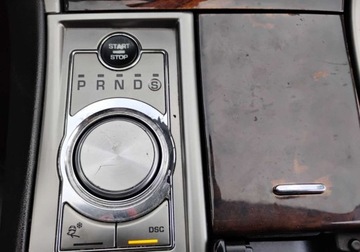 Jaguar XF I Sedan 3.0D V6 210KM 2010 Jaguar XF 2010r, 3.0 Diesel. AUTOMAT. Lekko uszkodzony prawy przod. 3.0, zdjęcie 14