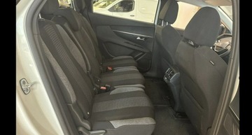 Peugeot 5008 II Crossover Facelifting 1.2 PureTech 130KM 2022 Peugeot 5008 1.2 130 KM Automat 7-miejscowy, zdjęcie 13