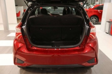 Toyota Yaris III Hatchback 5d Facelifting Hybrid 100KM 2017 Toyota Yaris Hybrid 100 Selection 1.5 Hybryda 100KM, zdjęcie 18