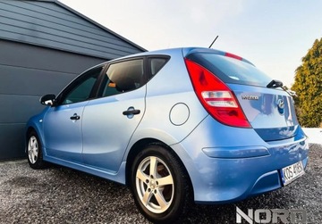Hyundai i30 I CW Facelifting 1.4 DOHC 109KM 2011 Hyundai i30 Bezwypadkowy, Kredytowanie, Oryginalny przebieg, gw.12m gethelp, zdjęcie 6