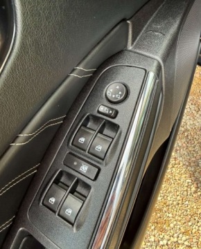 Lancia Delta III Hatchback 1.4 MultiAir 16V 140KM 2011 Lancia Delta Lancia Delta 1.4 Benzyna 140KM, zdjęcie 26