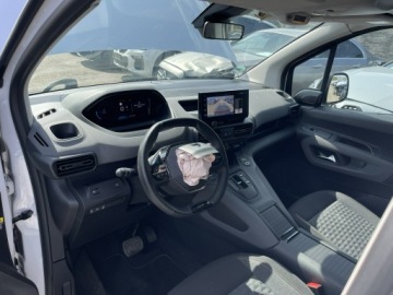 Peugeot Rifter Standard 1.5 BlueHDI 130KM 2024 Peugeot RIFTER GT Automat Podgrzewanie Kamera, zdjęcie 8