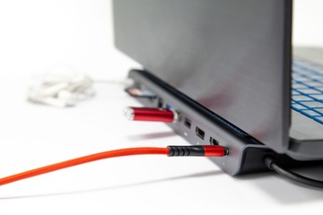 Stacja dokująca Unitek Podstawka 11w1 USB TypC 85W PD HDMI DP VGA RJ45 SD