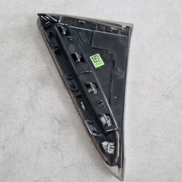 ДЕКОР ЖАБРЕЙНОЙ КРЫШКИ НАКЛАДКА ЛЕВАЯ ЛЕВАЯ G08 IX3 9492072