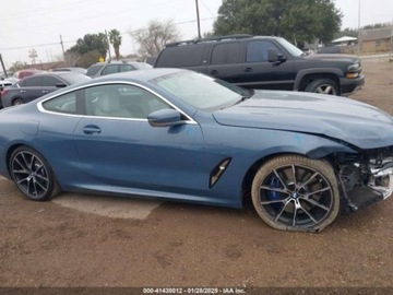 BMW 2020 BMW M8 50I XDrive 2020 4.4l 4.4 Benzyna 523KM, zdjęcie 1