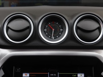 Suzuki Vitara III 2021 Suzuki Vitara 1.4 BoosterJet, Salon Polska, zdjęcie 12