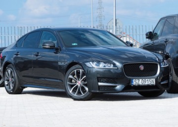 Jaguar XF II Sedan 2.0 i4D 180KM 2018 Jaguar XF R-Sport Ogrzew.Kierow. Navi Pro 10,2’" Fotele Elek.+Ogrz. Carplay, zdjęcie 35