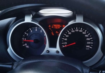 Nissan Juke I SUV Facelifting DIG-T 115KM 2014 Nissan Juke Lift SLICZNY 1.2 Benzyna BOGATA WERSJA Niski Przebieg ZADBANY, zdjęcie 17
