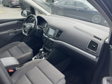 Volkswagen Sharan II Van Facelifting 2.0 TDI SCR 150KM 2019 Volkswagen Sharan Comfortline Klima, zdjęcie 8