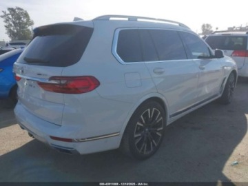 BMW X7 2019 BMW X7 2019 BMW X7 XDRIVE50I 4.4 Benzyna 456KM, zdjęcie 4