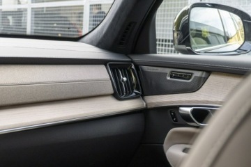 Volvo XC90 II 2025 Volvo XC 90 Ultra Bright B5 AWD Mild-Hybrid (250 +, zdjęcie 26