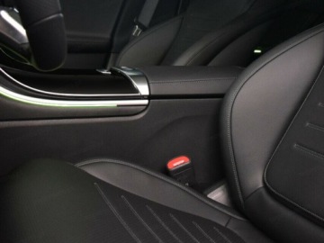 Mercedes Klasa C W206 Kombi 2.0 200d 163KM 2024 Pakiet AMG Premium + Night + Ochrony Przed Kradzieżą, zdjęcie 7