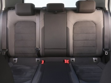 Volkswagen Golf VII Hatchback 5d Facelifting 1.4 TSI 125KM 2017 VW Golf 1.4 TSI, Salon Polska, Klima, Klimatronic, zdjęcie 9