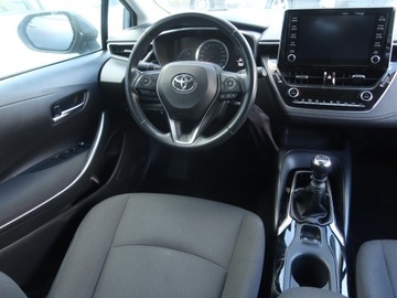 Toyota Corolla XII Sedan 1.5 VVT-i 125KM 2022 Toyota Corolla 1.5 VVT-i, Salon Polska, zdjęcie 6