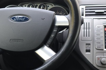 Ford Kuga I 2.0 Duratorq TDCi 140KM 2012 Ford Kuga 2.0 TDCi, 4X4, Skóra, Navi, Klima, zdjęcie 17