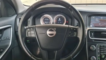 Volvo V60 I Kombi 2.4 D5 215KM 2011 Volvo V60 2,4 D5 215KM AWD 267tys.km, automat, navi, tempomat, sewisowany, zdjęcie 14
