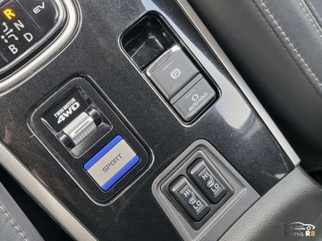 Mitsubishi Outlander III 2019 Mitsubishi Outlander PHEV 224KM 2019r 14TysKm 13.8kWh 4WD Plug-in Stan ide, zdjęcie 30