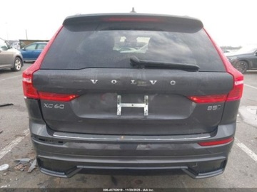Volvo XC60 II 2024 Volvo XC 60 b5 core dark theme, 2024r., 4x4, 2.0L 2.0 Benzyna 247KM, zdjęcie 7