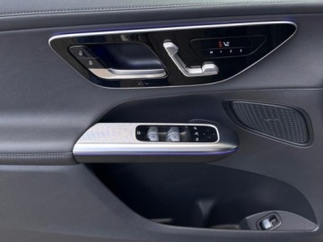 Mercedes GLC C254/X254 Coupe 2.0 300 258KM 2026 GLC Coupe 300 4-Matic AMG Line 2.0 (258KM) 2026, zdjęcie 9