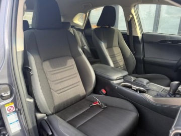 Lexus NX I SUV Facelifting 300h 197KM 2018 Lexus NX300H 2.5 benzyna hybrid 197KM 2018r Możliwość transportu pod dom, zdjęcie 18