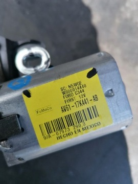 FORD C-MAX II MK2 10 - MOTOREK ZADNÍ STĚRAČE AV61-17K441-AB