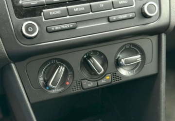 Volkswagen Polo V Hatchback 5d 1.4 85KM 2009 Volkswagen Polo 1.4 Benzyna 86 KM MPI 1.4 Benzyna 86KM, zdjęcie 22