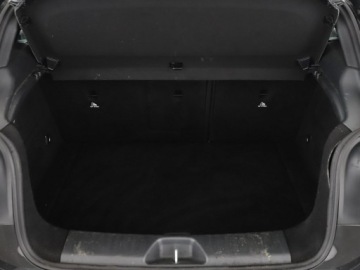 Mercedes Klasa A W176 Hatchback 5d Facelifting 200 156KM 2016 Mercedes A 200 156KM automat navi półskóra PDC, zdjęcie 19