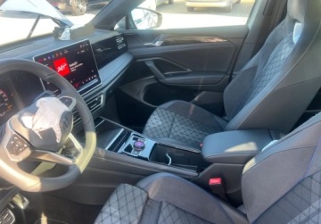 Volkswagen Tiguan III 2025 Volkswagen Tiguan Tiguan, R-Line, LED, Wirtual kokpit, Radar, Kamera 2.0, zdjęcie 15