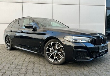 BMW Seria 5 G30-G31 Touring Facelifting 2.0 520d 190KM 2021 BMW Seria 5 M SPORT 4x4 Shadow Line FV 23 2.0 Diesel 190KM, zdjęcie 4