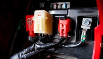 КОНТАКТНЫЙ СПРЕЙ ДЛЯ ЭЛЕКТРИЧЕСКИХ КОНТАКТОВ CS 300 ECOCH