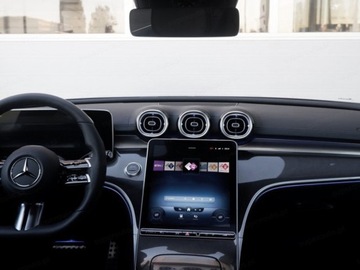 Mercedes Klasa C W206 2025 C Klasa 220 d 4-Matic AMG 2.0 (197KM) 2025, zdjęcie 5