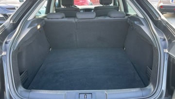 Renault Laguna III Hatchback 2.0 16v 140KM 2009 Renault Laguna 2.0 Benzyna Moc 140KM, zdjęcie 7