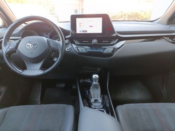 Toyota C-HR I Crossover Facelifting 1.8 Hybrid 122KM 2022 Toyota C-HR 1.8 Hybrid GPF GR Sport 1.8 Hybrid 122, zdjęcie 13